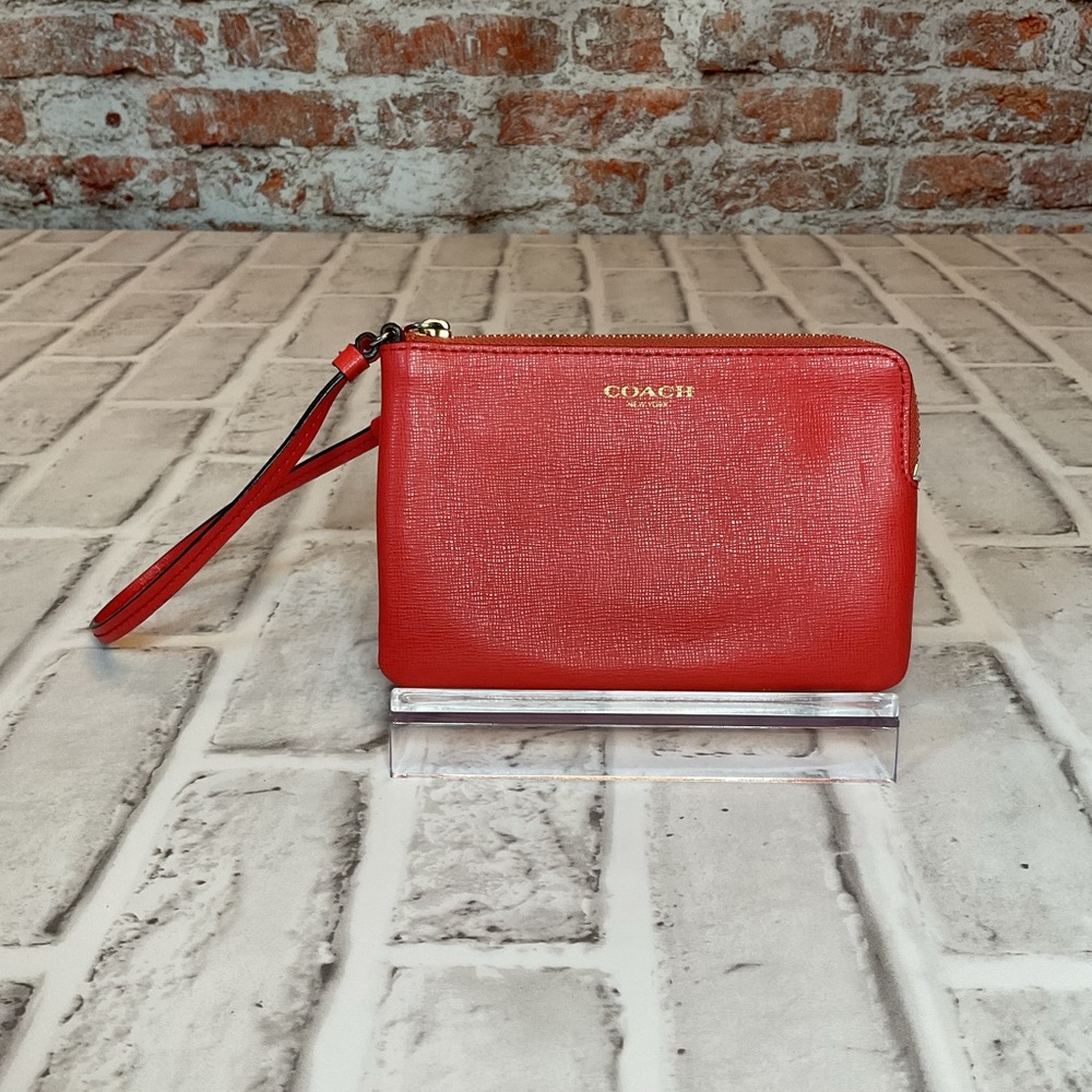 Coach Crossgrain Wristlet